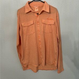 Cowgirl tuff pull over shirt L